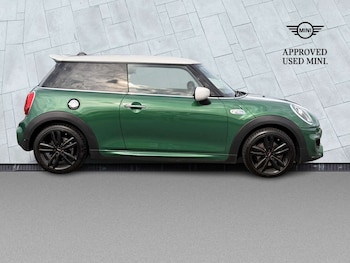 Used MINI Hatch 2019 for sale - 79531525: Photo