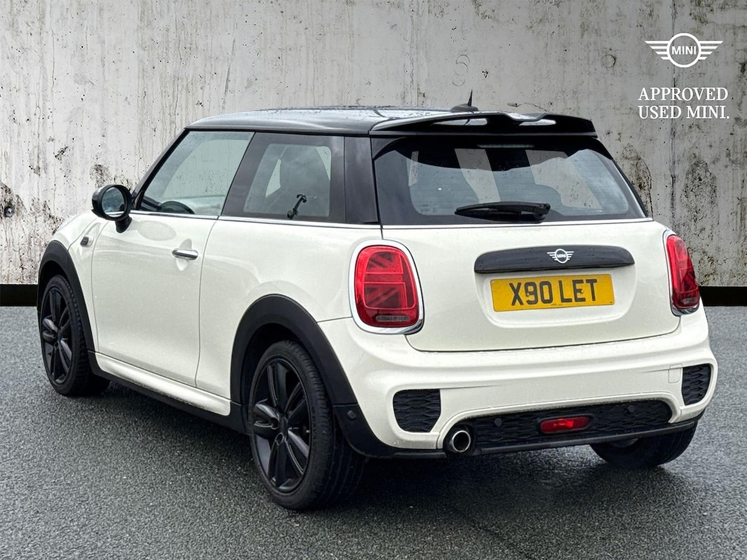 Used MINI Hatch 2018 for sale - 76536672: Photo 2