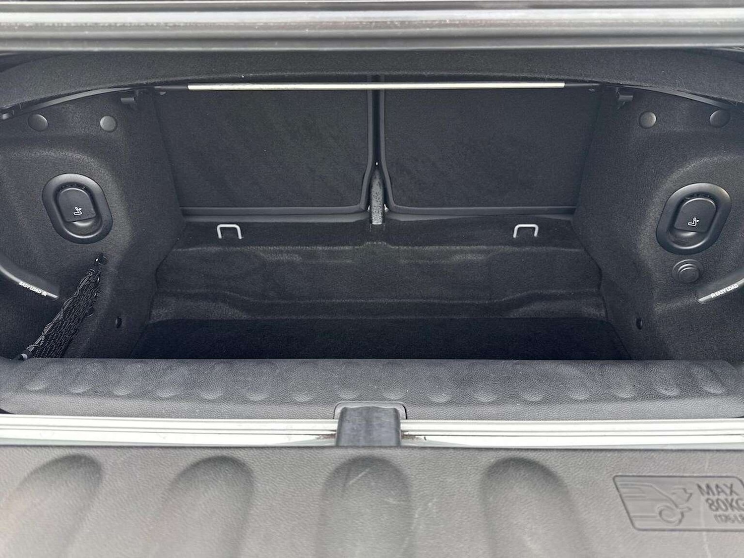 Used MINI Convertible 2019 for sale - 76596170: Photo 18