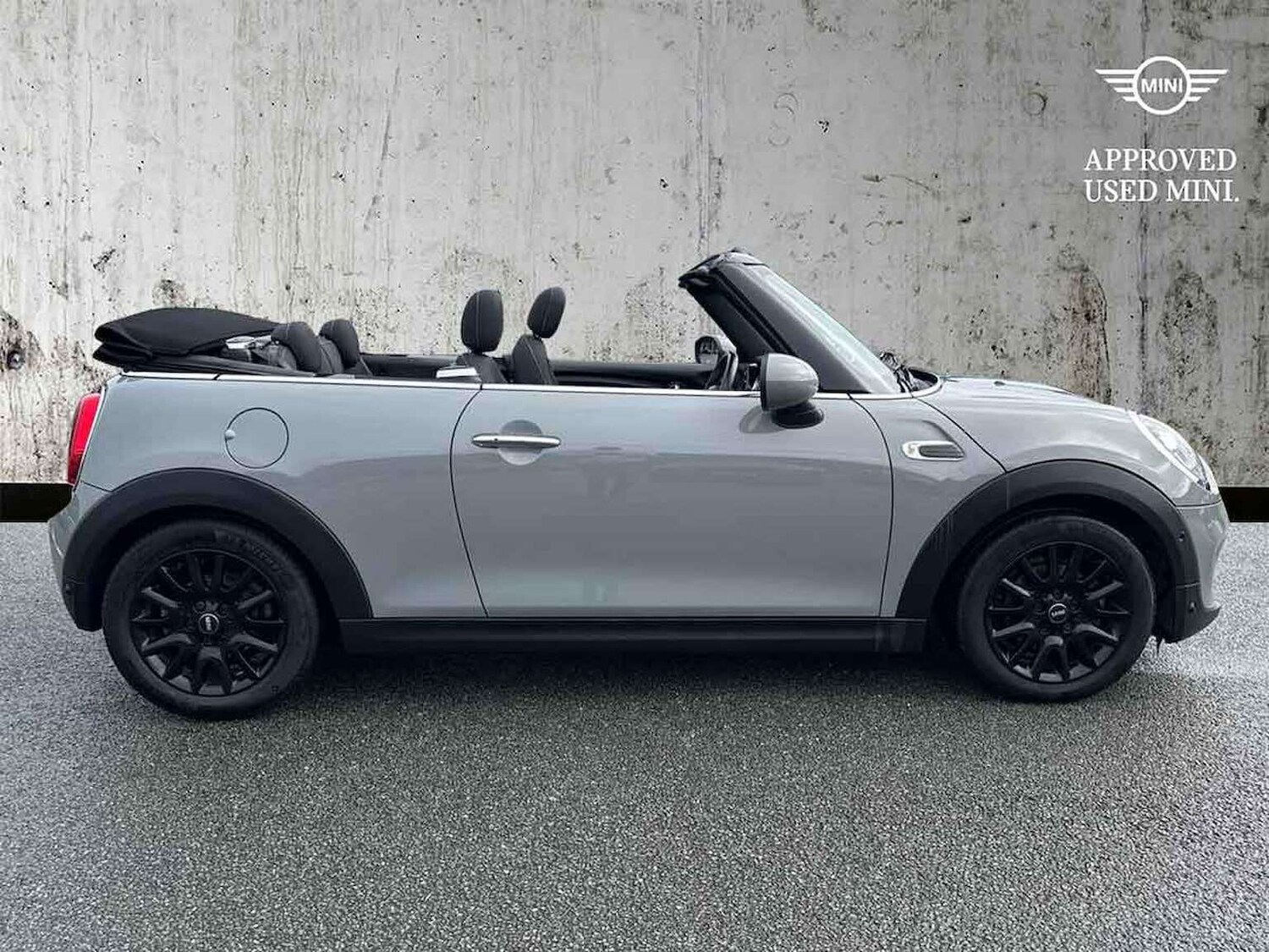 Used MINI Convertible 2019 for sale - 76596170: Photo 4