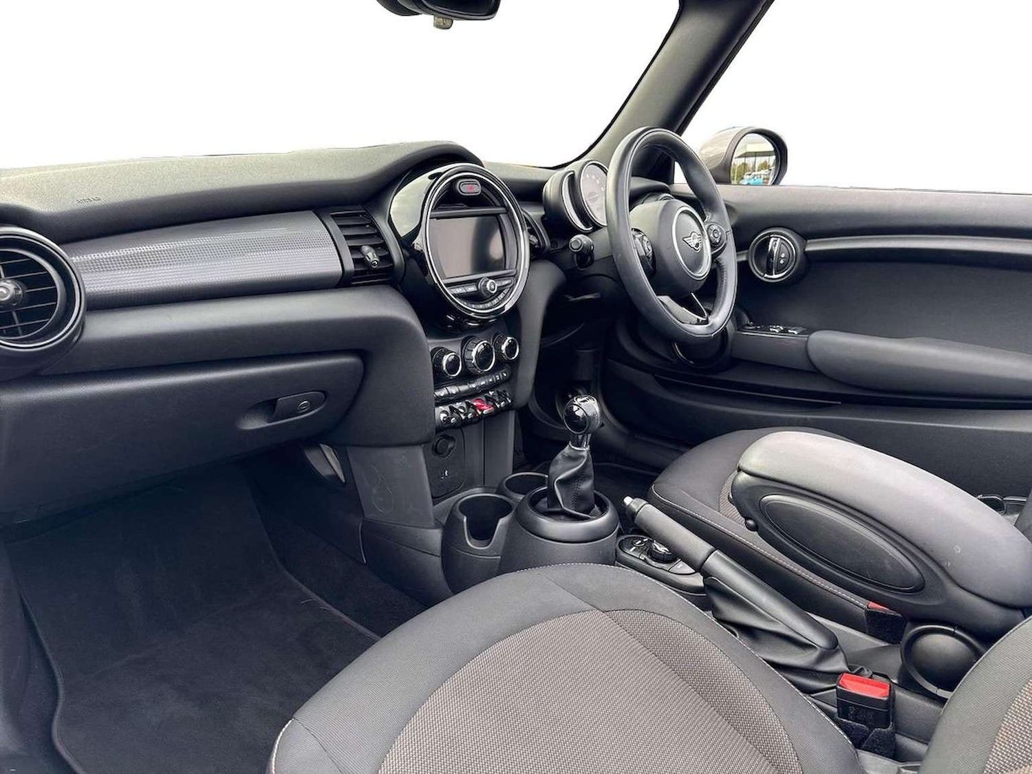 Used MINI Convertible 2019 for sale - 76596170: Photo 8