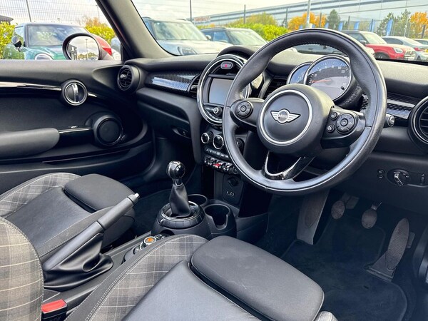 Used MINI Convertible 2017 for sale - 76324698: Photo 15