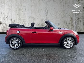 Used MINI Convertible 2017 for sale - 76324698: Photo 3