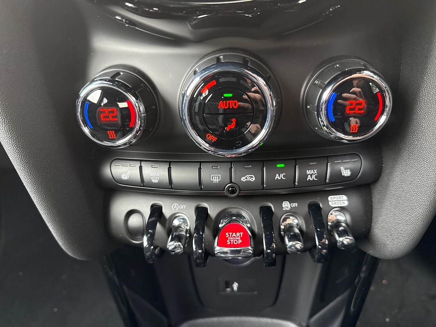 Used MINI Hatch 2023 for sale - 76450526: Photo 12