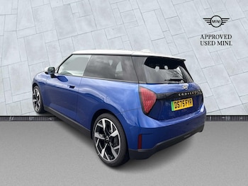 Used MINI Cooper 2025 for sale - 77954104: Photo