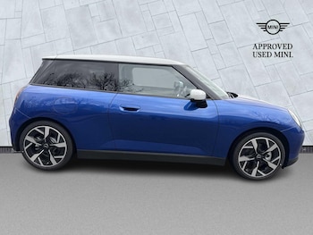 Used MINI Cooper 2025 for sale - 77954104: Photo