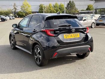 Used Toyota Yaris 2024 for sale - 79439020: Photo