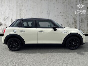 Used MINI Hatch 2019 for sale - 75908155: Photo