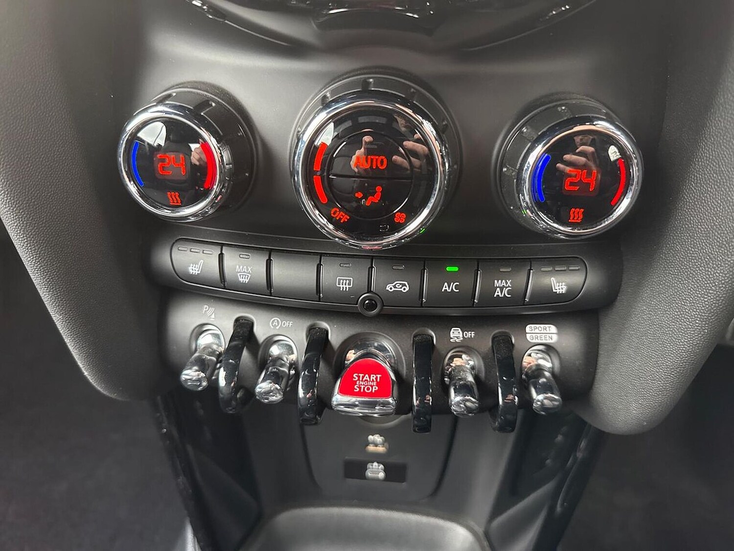 Used MINI Convertible 2023 for sale - 76478169: Photo 12