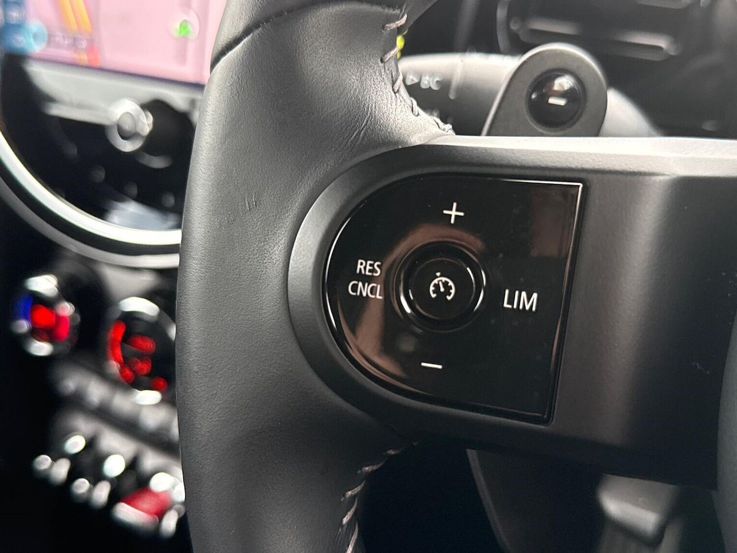 Used MINI Convertible 2023 for sale - 76478169: Photo 25