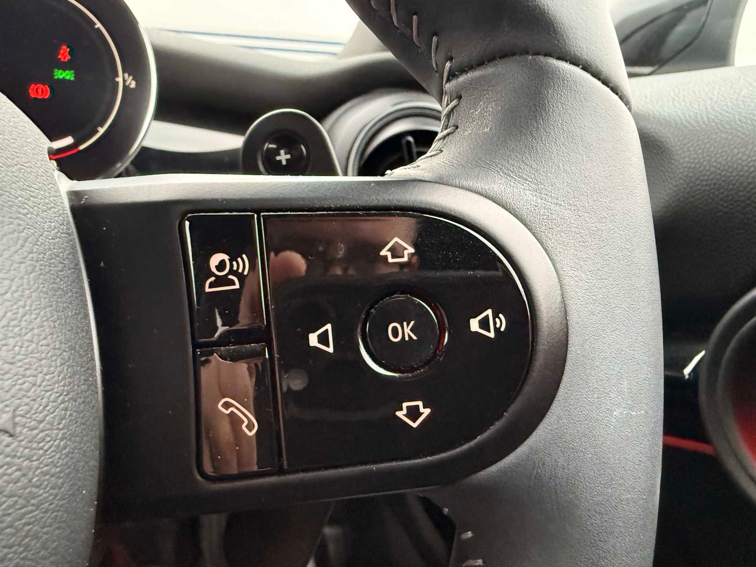 Used MINI Hatch 2023 for sale - 76947022: Photo 19