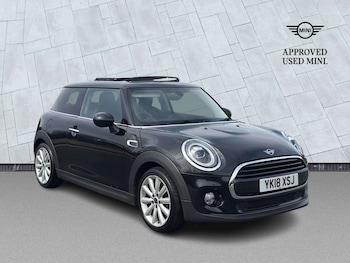 Used MINI Hatch 2018 for sale - 79367568: Photo