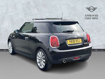 Used MINI Hatch 2018 for sale - 79367568: Photo