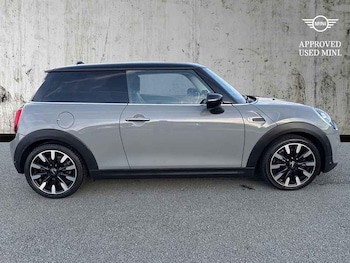 Used MINI Hatch 2020 for sale - 76527334: Photo