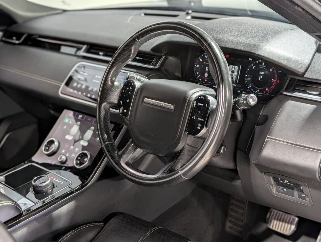 Used Land Rover Range Rover Velar 2017 for sale - 76582045: Photo 11