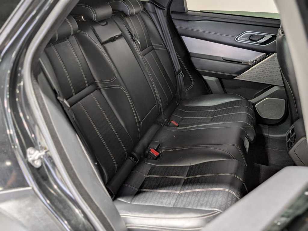 Used Land Rover Range Rover Velar 2017 for sale - 76582045: Photo 16