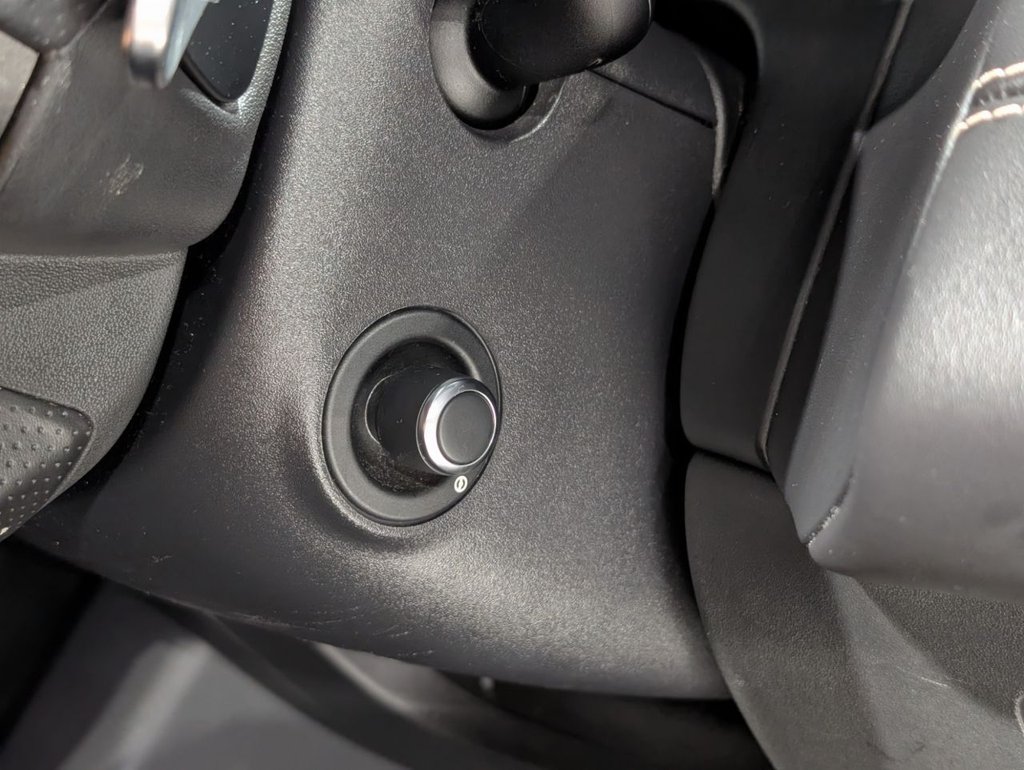 Used Land Rover Range Rover Velar 2017 for sale - 76582045: Photo 23