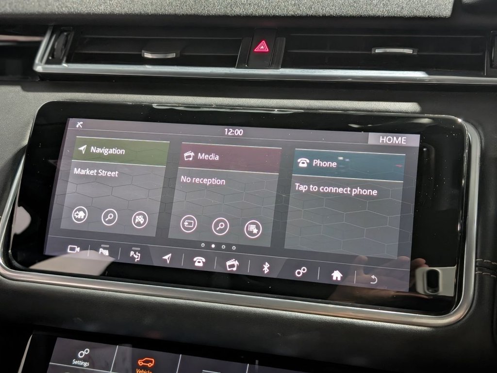 Used Land Rover Range Rover Velar 2017 for sale - 76582045: Photo 44