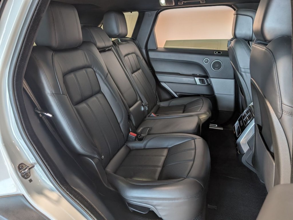 Used Land Rover Range Rover Sport 2018 for sale - 77920087: Photo 16