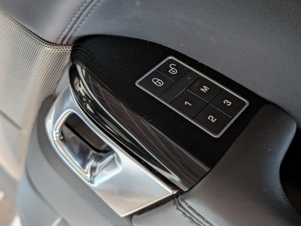 Used Land Rover Range Rover Sport 2018 for sale - 77920087: Photo 25