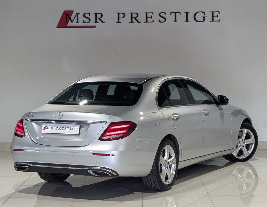 Used Mercedes-Benz E Class 2017 for sale - 76056813: Photo 4