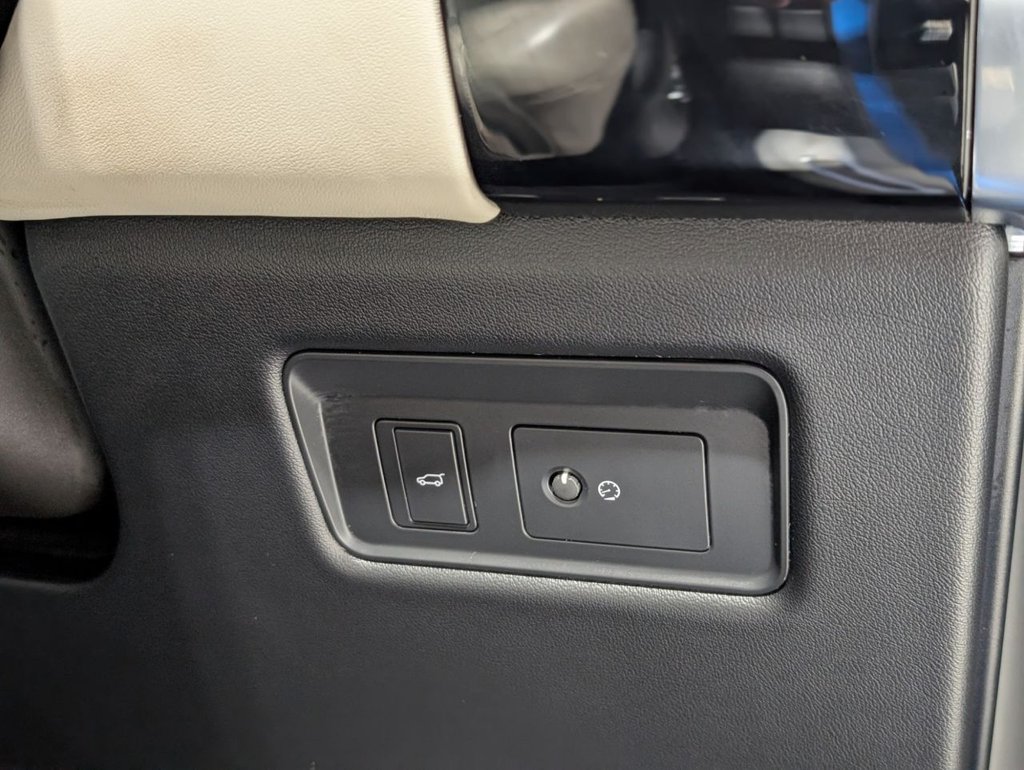 Used Land Rover Range Rover Sport 2018 for sale - 76665645: Photo 26