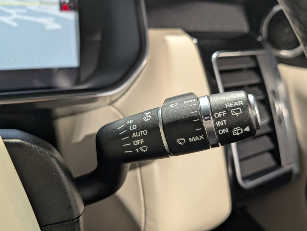 Used Land Rover Range Rover Sport 2018 for sale - 76665645: Photo 31