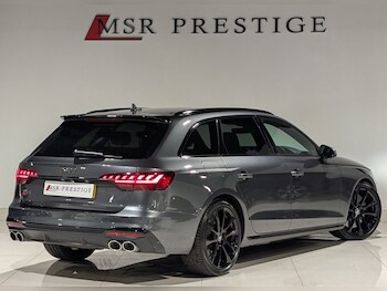 Used Audi A4 2020 for sale - 76510110: Photo