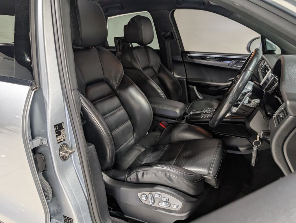 Used Porsche Macan 2018 for sale - 76080785: Photo 12