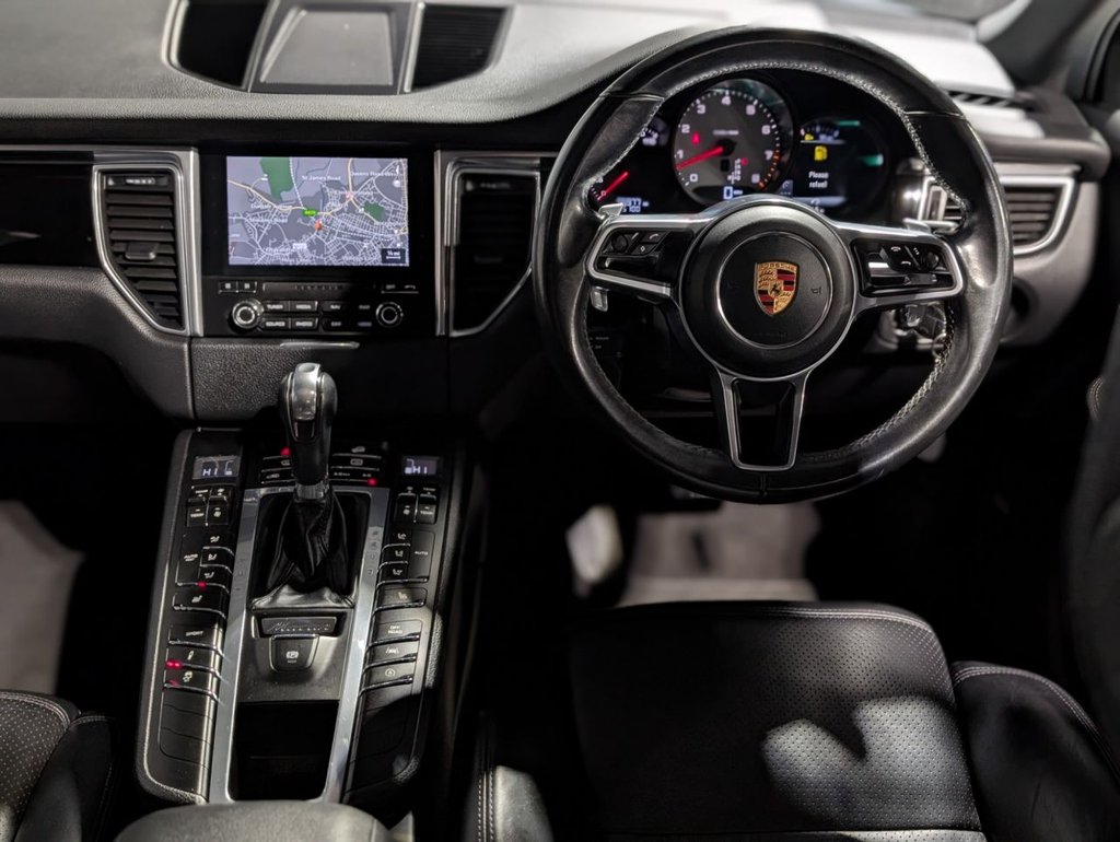 Used Porsche Macan 2018 for sale - 76080785: Photo 22
