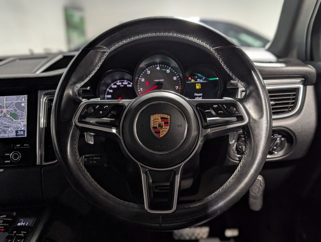 Used Porsche Macan 2018 for sale - 76080785: Photo 28