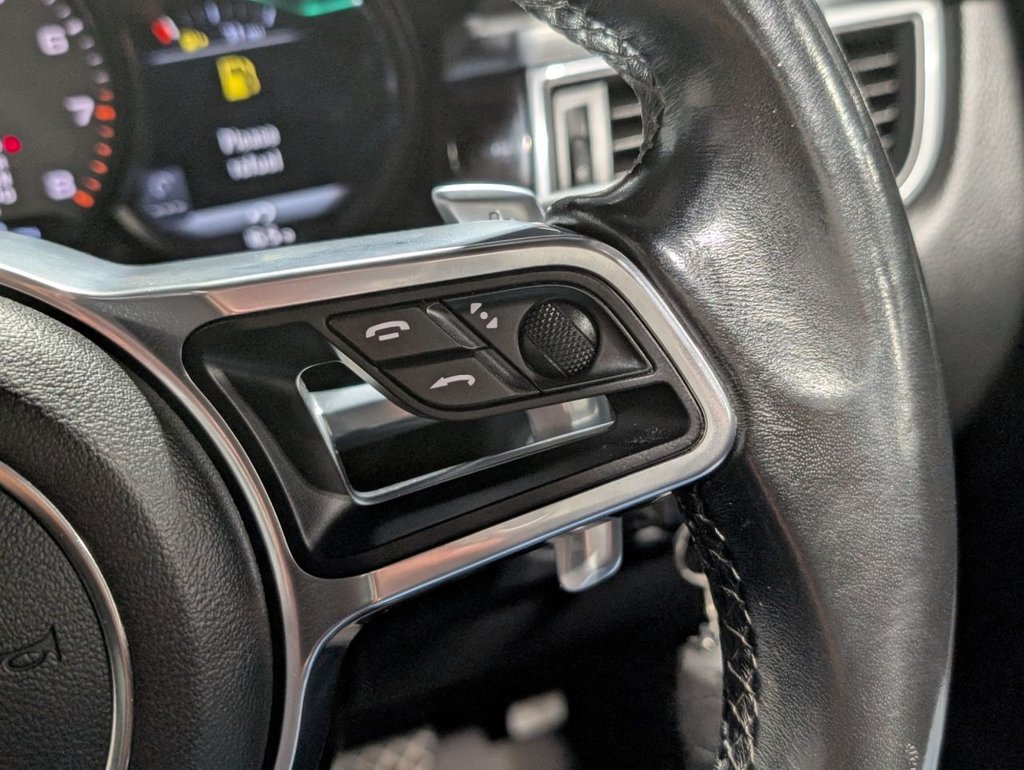 Used Porsche Macan 2018 for sale - 76080785: Photo 32