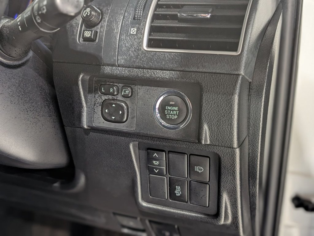 Used Toyota Land Cruiser 2017 for sale - 76698534: Photo 27