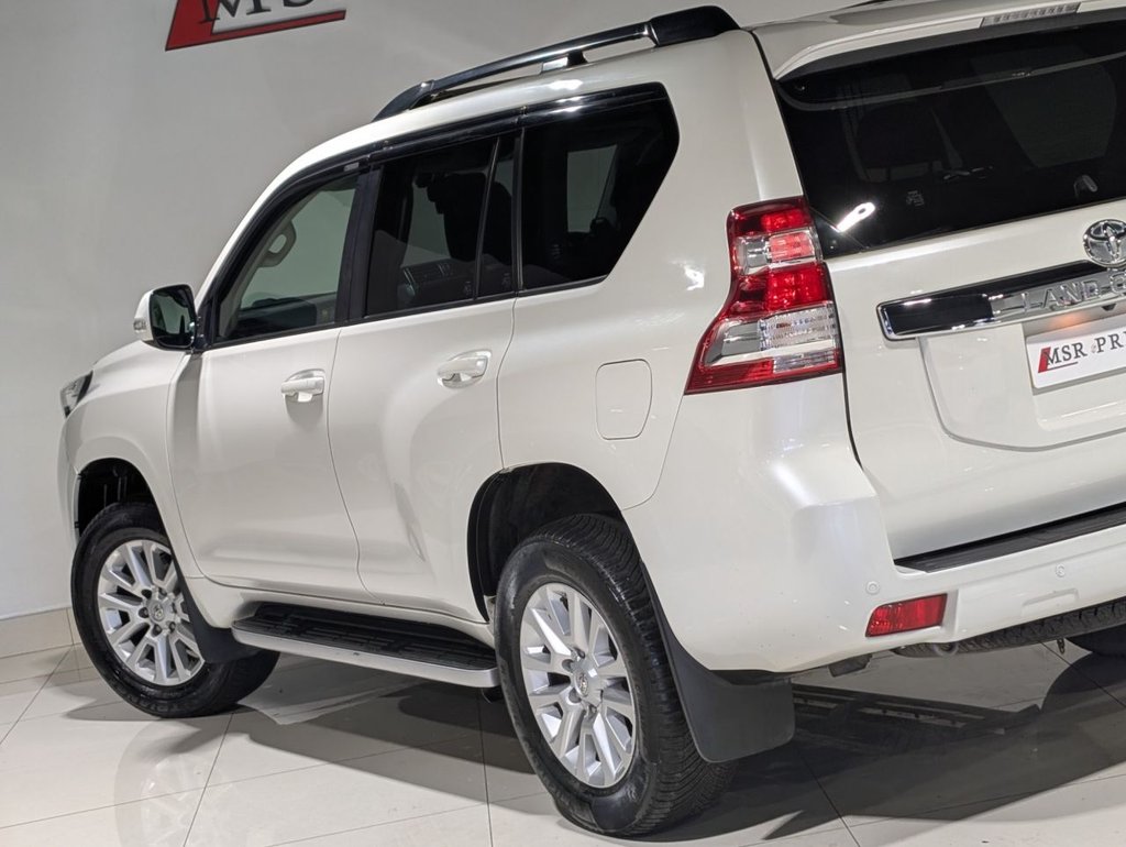 Used Toyota Land Cruiser 2017 for sale - 76698534: Photo 50