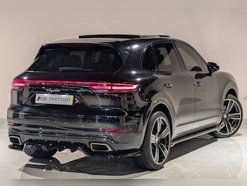 Used Porsche Cayenne 2018 for sale - 77172162: Photo