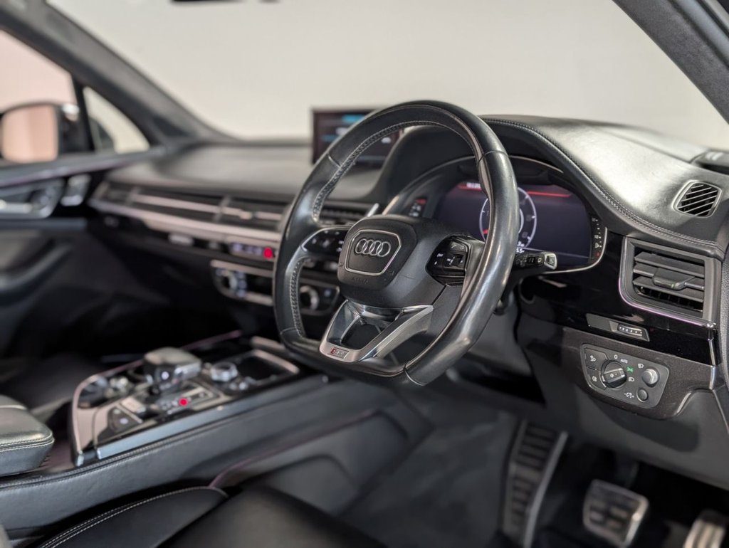 Used Audi Q7 2018 for sale - 77608906: Photo 11