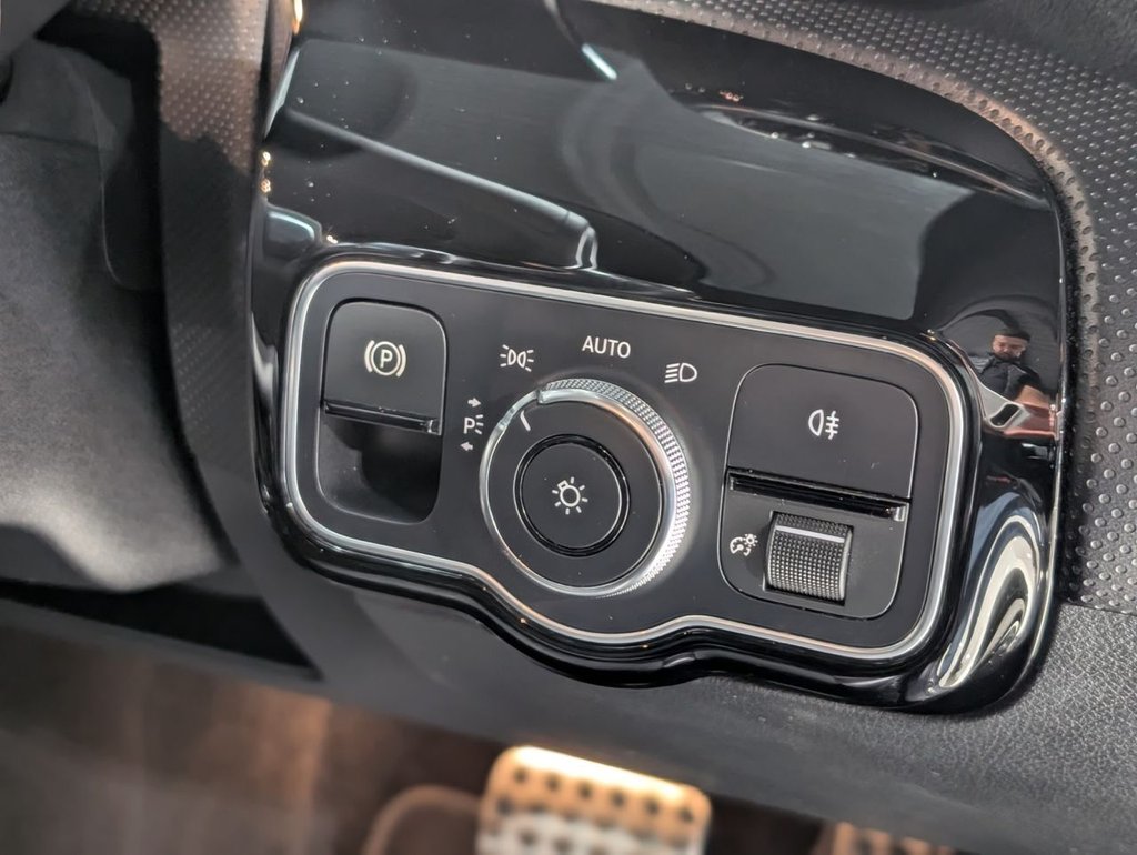 Used Mercedes-Benz A-Class 2019 for sale - 76509490: Photo 20