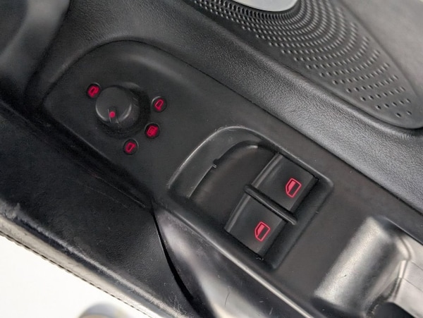 Used Audi R8 2010 for sale - 75264491: Photo 26