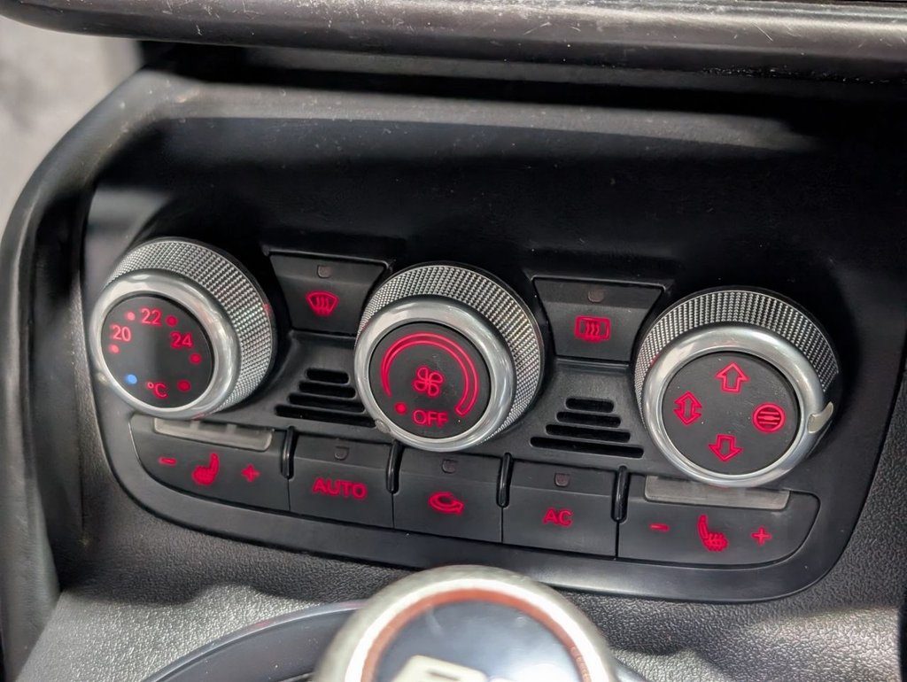 Used Audi R8 2010 for sale - 75264491: Photo 38