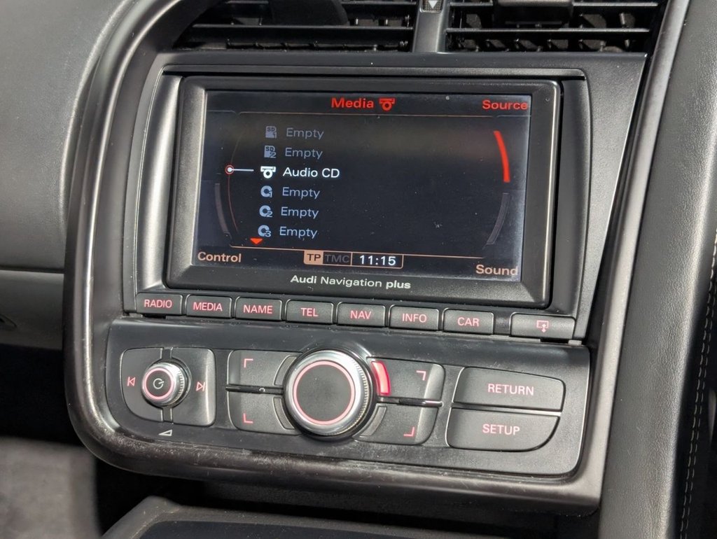 Used Audi R8 2010 for sale - 75264491: Photo 40