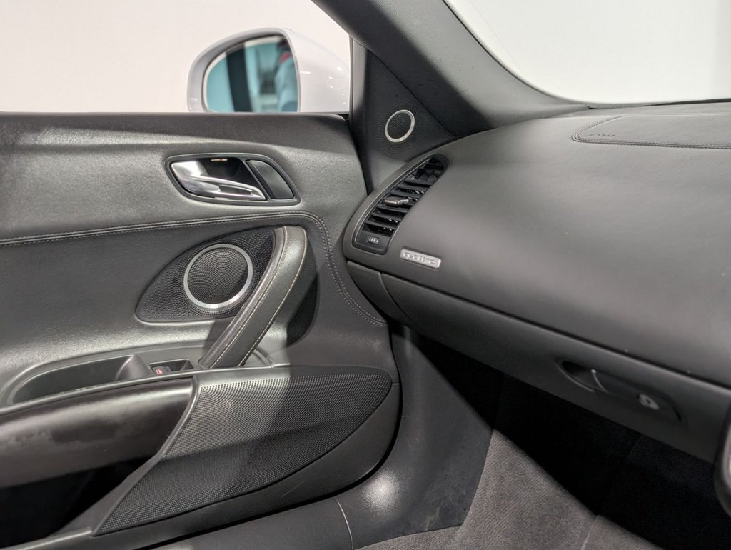 Used Audi R8 2010 for sale - 75264491: Photo 42