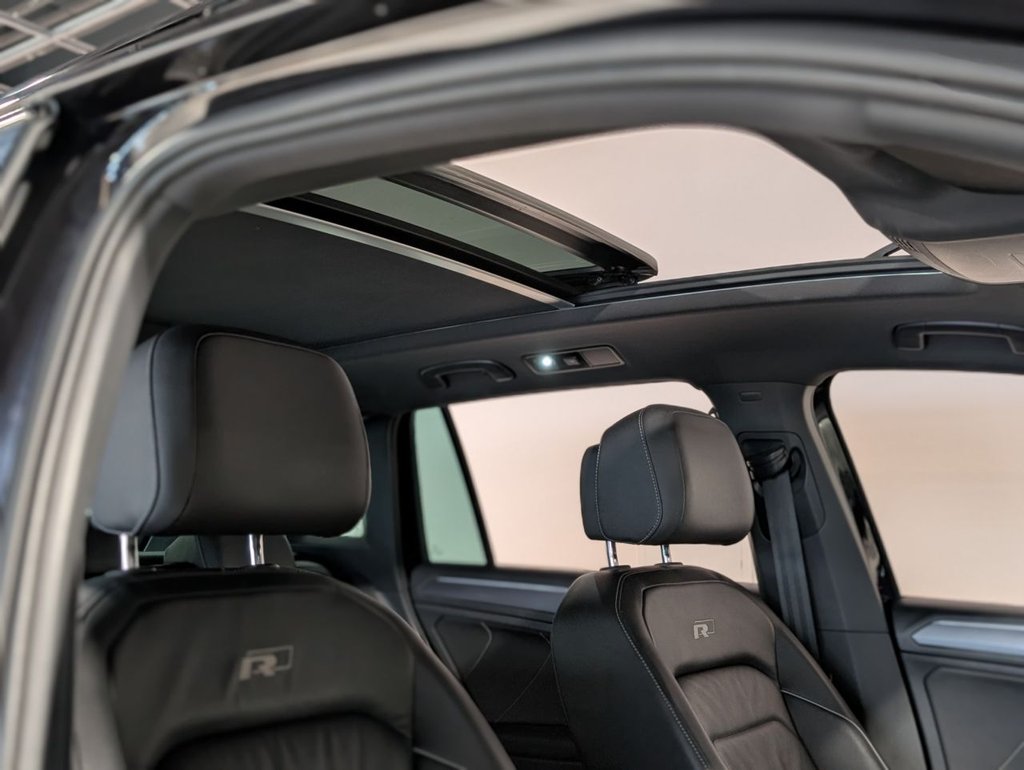 Used Volkswagen Tiguan 2018 for sale - 77608997: Photo 12