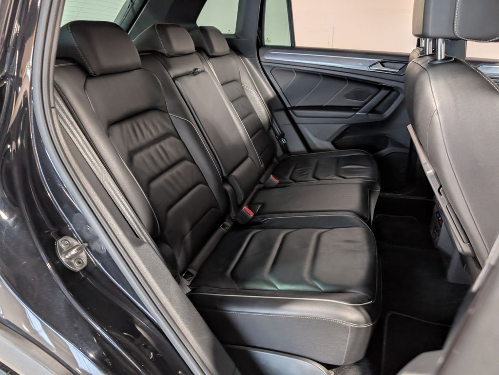 Used Volkswagen Tiguan 2018 for sale - 77608997: Photo 17