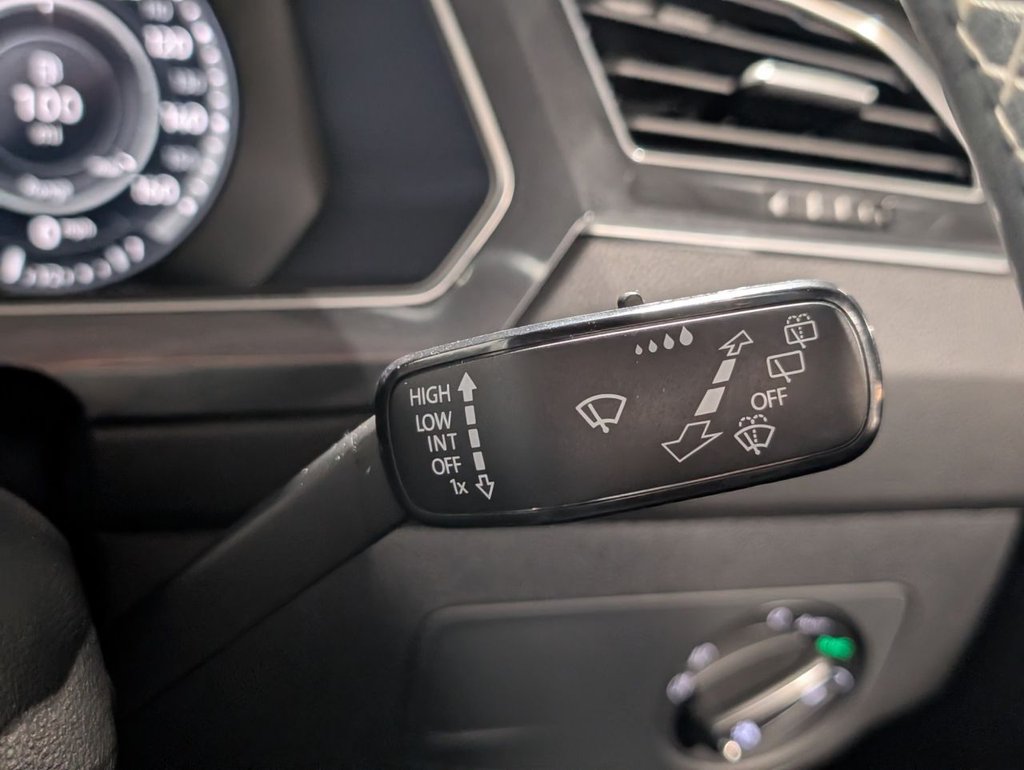 Used Volkswagen Tiguan 2018 for sale - 77608997: Photo 29