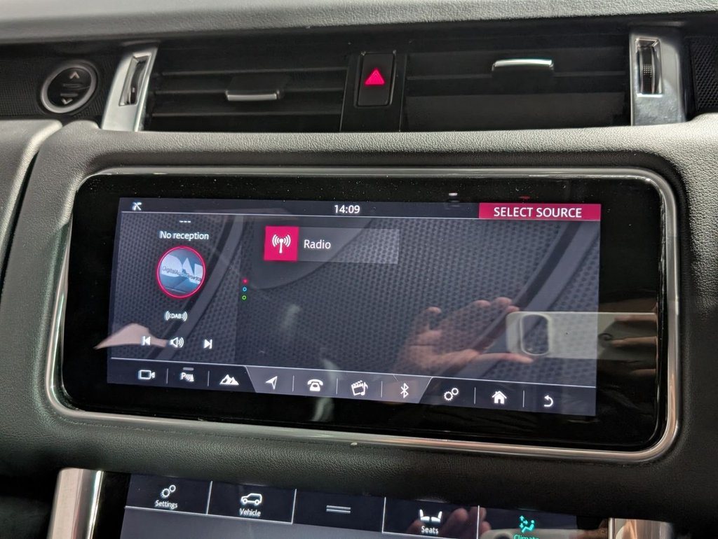 Used Land Rover Range Rover Sport 2020 for sale - 76376078: Photo 43