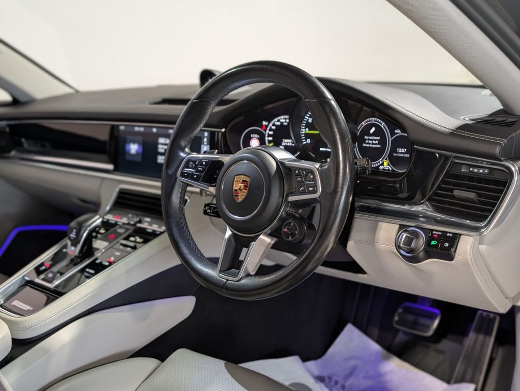 Used Porsche Panamera 2018 for sale - 77821053: Photo 11