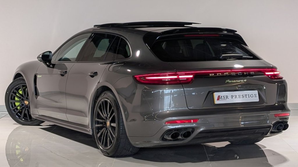 Used Porsche Panamera 2018 for sale - 77821053: Photo 2
