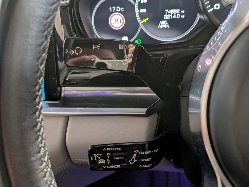 Used Porsche Panamera 2018 for sale - 77821053: Photo 34