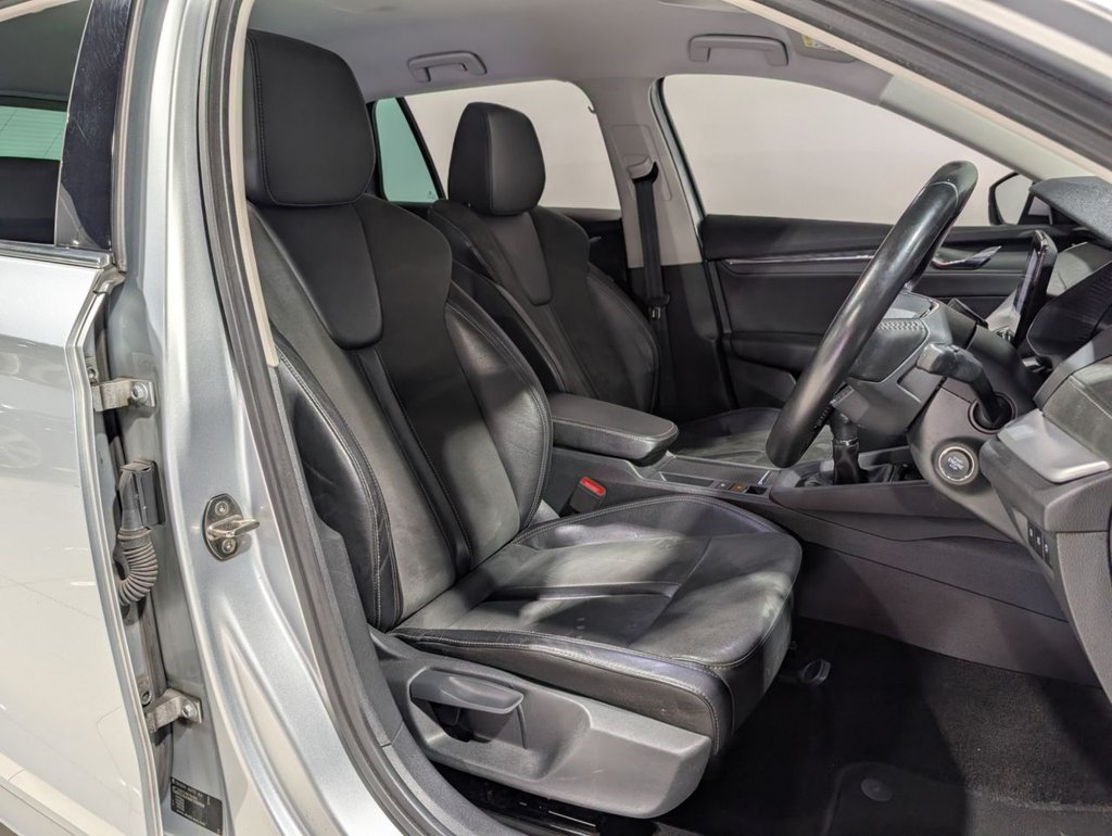 Used Skoda Octavia 2021 for sale - 76698640: Photo 12