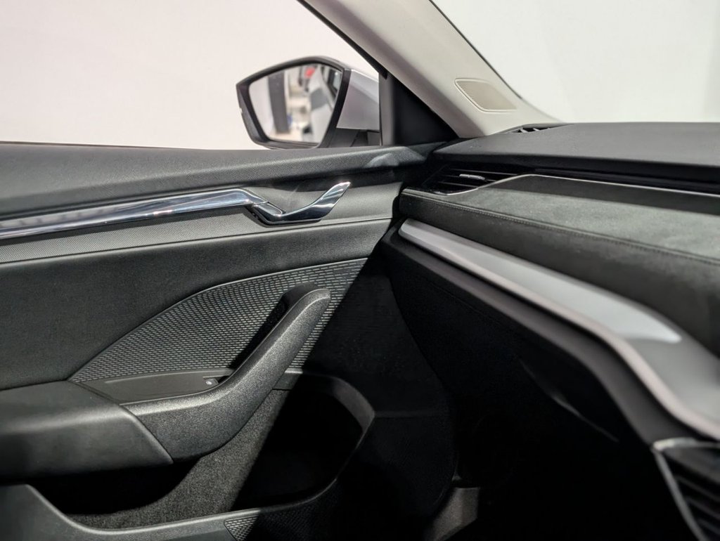 Used Skoda Octavia 2021 for sale - 76698640: Photo 33